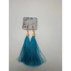 ✨5/$25✨Teal Tassel Drop Earrings NWOT